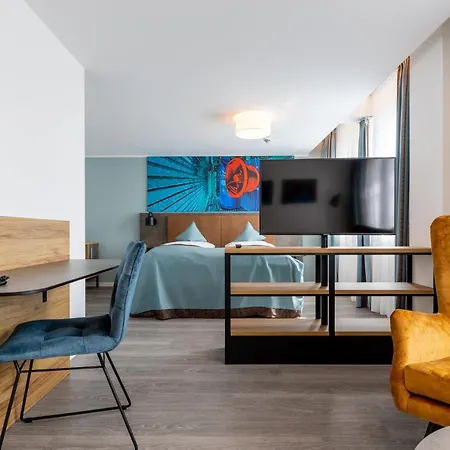 Trip & Hotel 4*